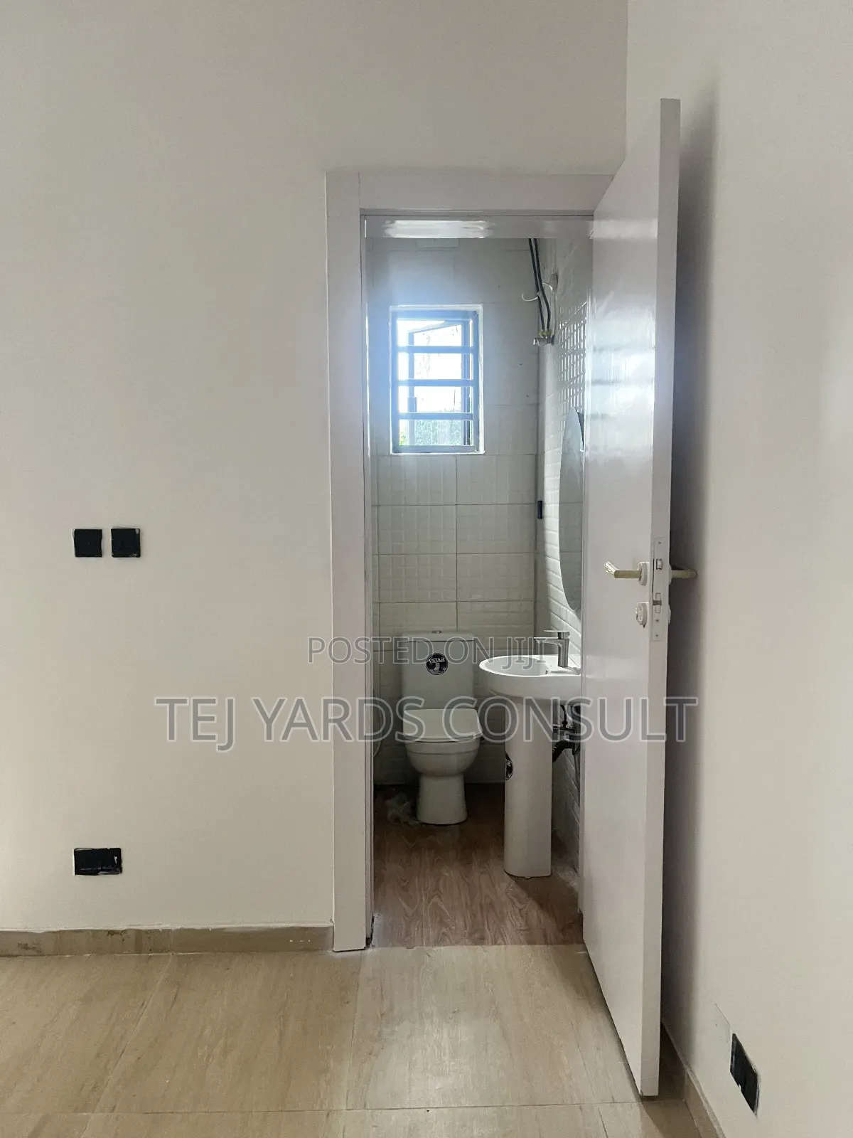3bdrm Block of Flats in Ikeja GRA for sale in Ikeja GRA