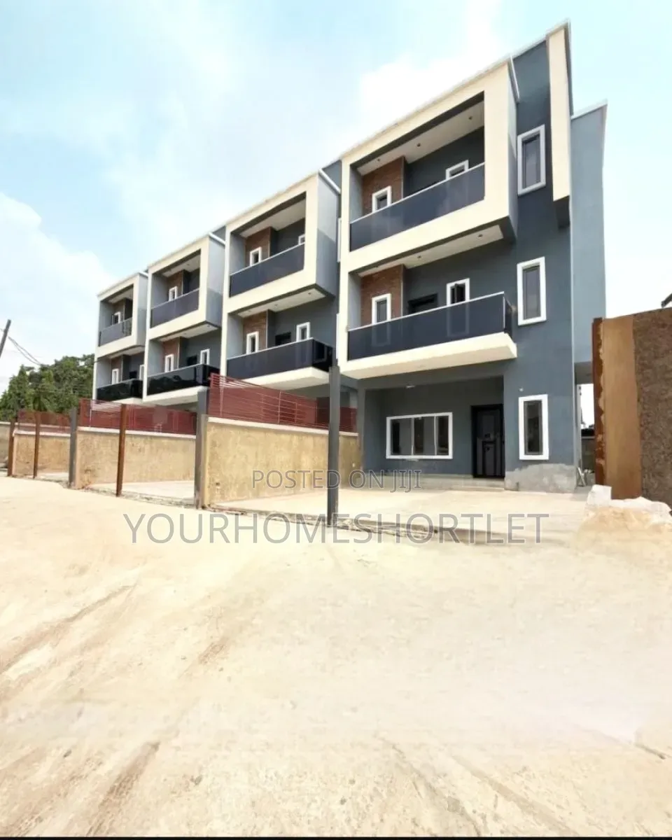 Luxury Units of 4 Bedroom Duplexes With Private Gate in Adeniyi Jones