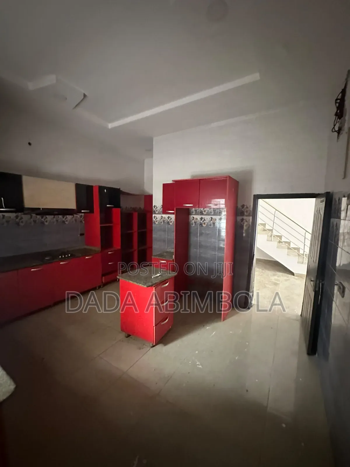 4bdrm Duplex in Orchid Road, Chevron for rent in Chevron