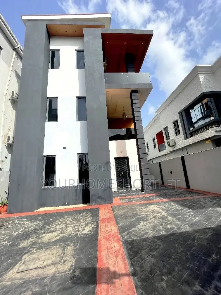 Brand New Luxury 4 Bedroom Self Compound With Gym in Ikeja GRA