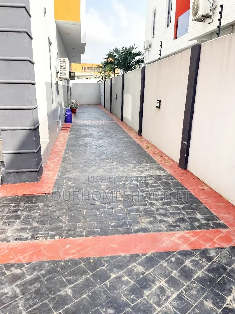 Brand New Luxury 4 Bedroom Self Compound With Gym in Ikeja GRA