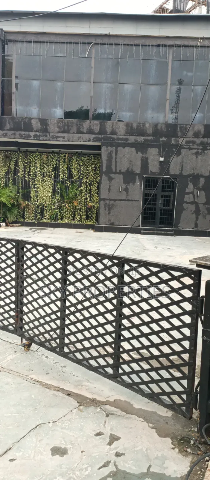 6 Bedroom Detached Duplex for Rent in Ligali Ayorinde