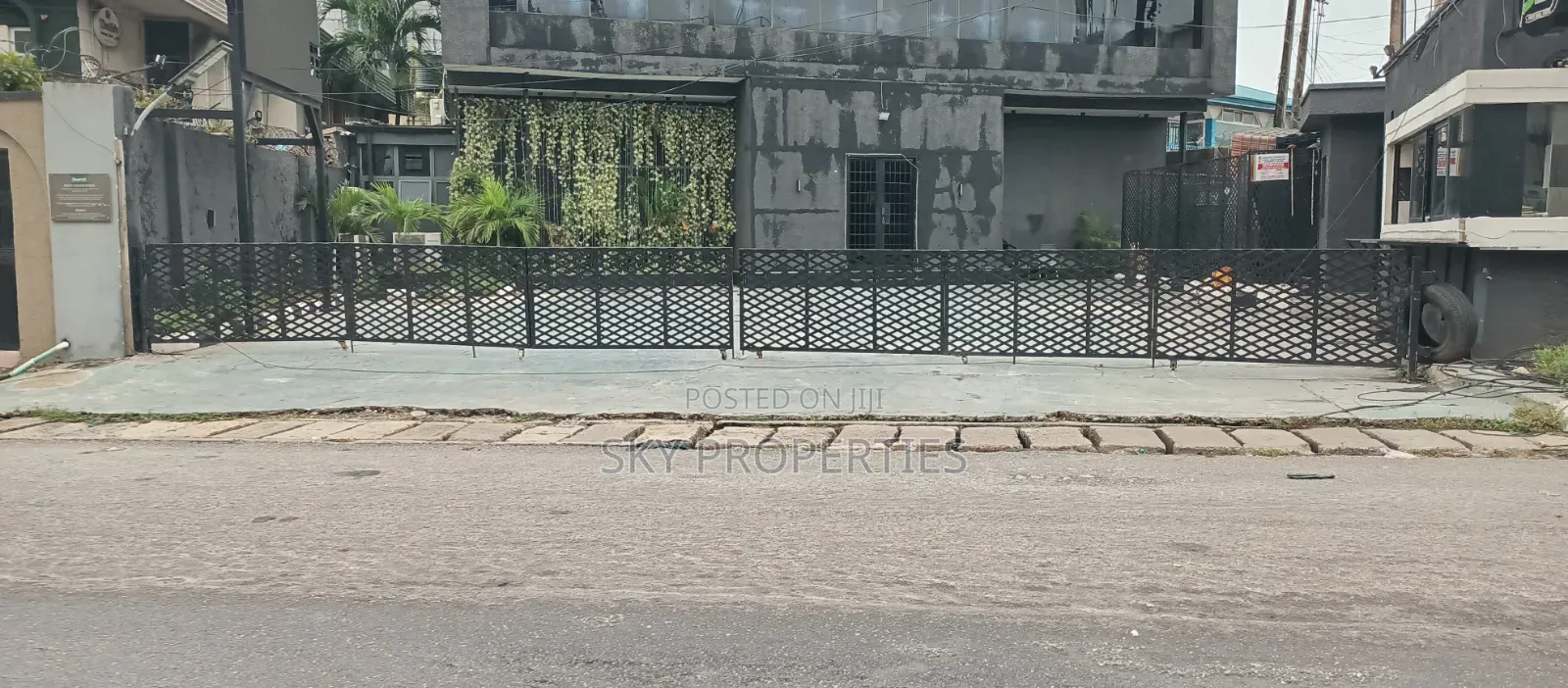 6 Bedroom Detached Duplex for Rent in Ligali Ayorinde