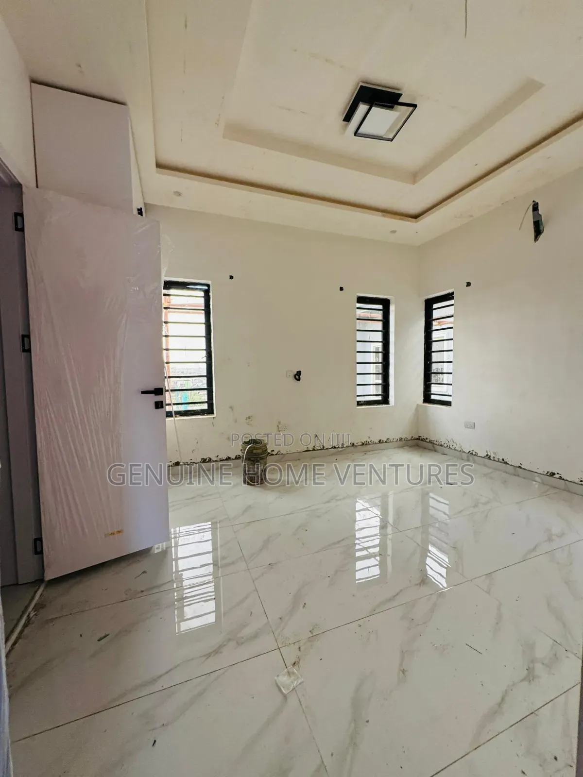 4bdrm Duplex in Ogudu Gra for sale in Ogudu GRA