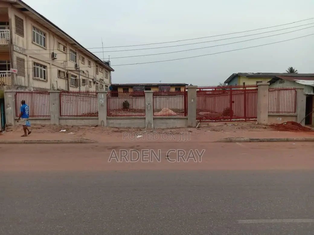 Last Plot Standing!! Urubi Express Road, Benin City - Discounted Price in Benin City