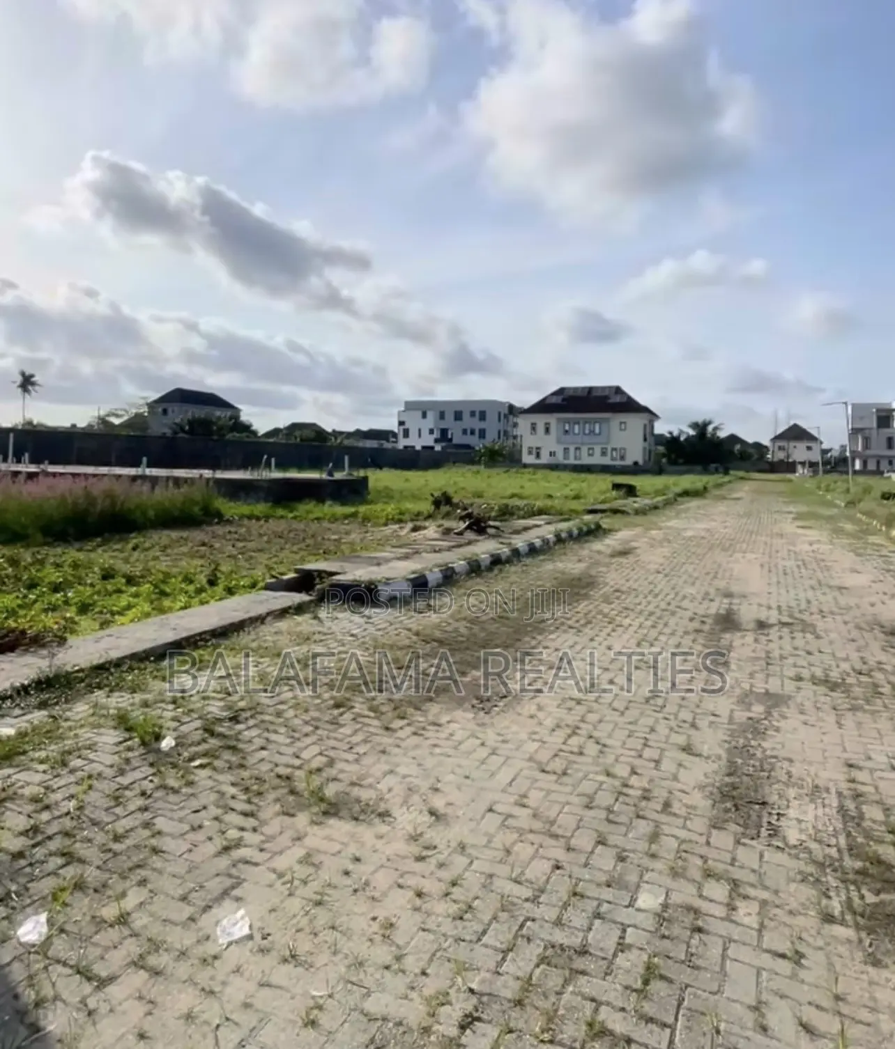 600 SQM Land in Sangotedo