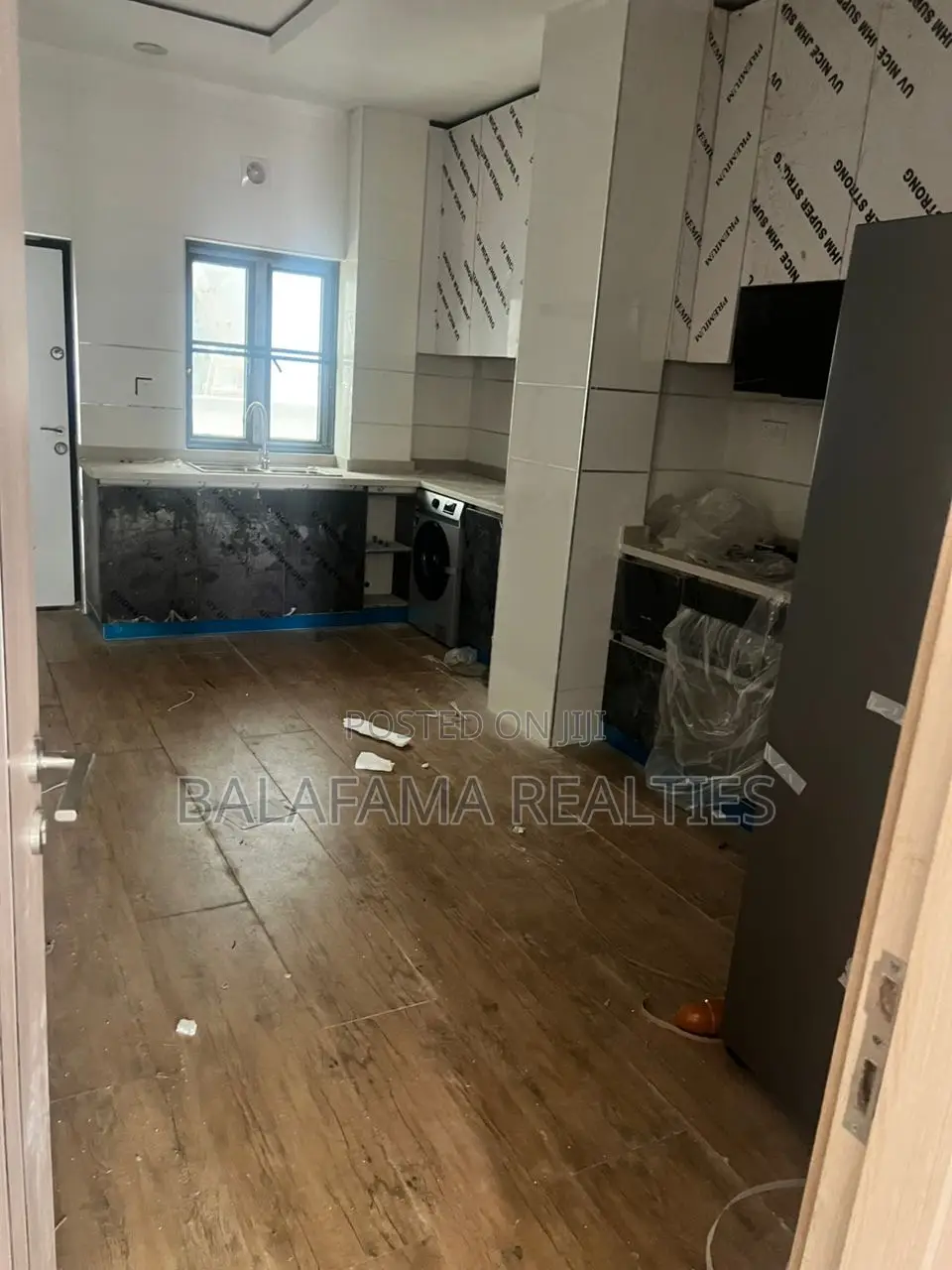 4bdrm Townhouse/Terrace in Lekki Phase 1 for sale in Lekki Phase 1