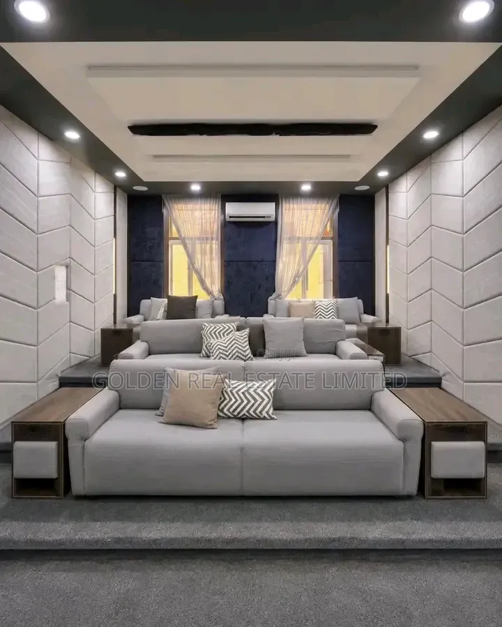 8bdrm Duplex in Dawaki for sale in Dawaki