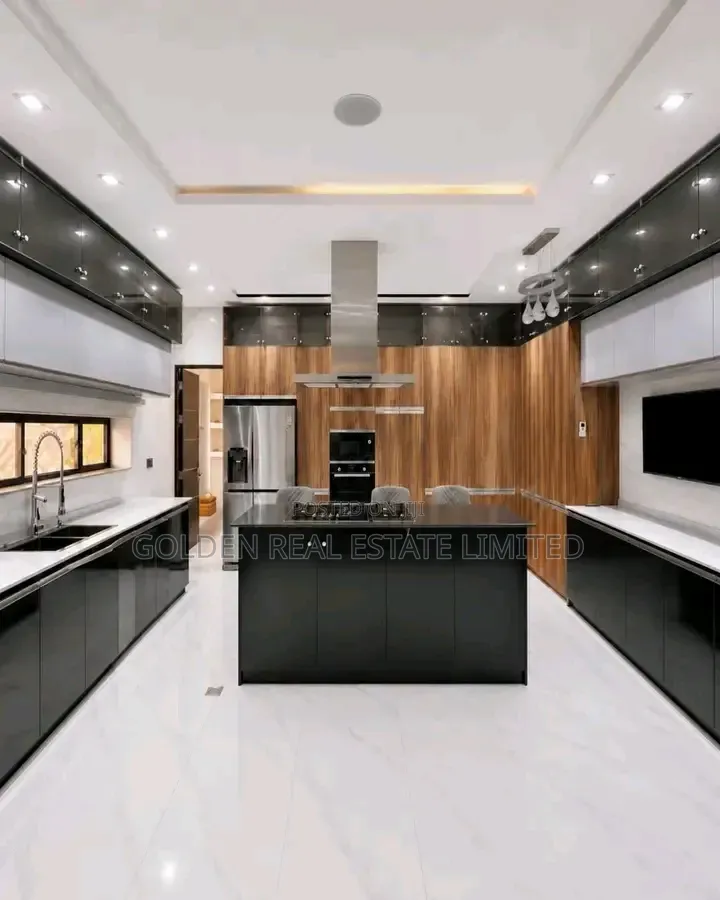 8bdrm Duplex in Dawaki for sale in Dawaki