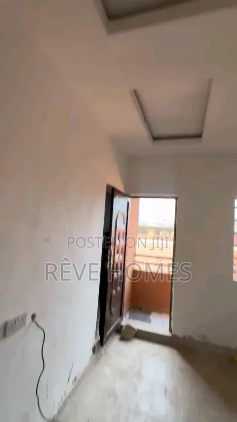 1bdrm Apartment in Iwaya for rent in Iwaya
