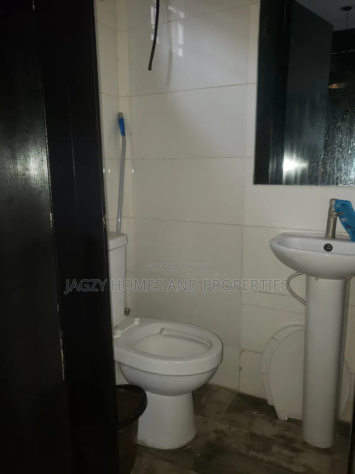 Shop for Rent in Lekki Phase 1