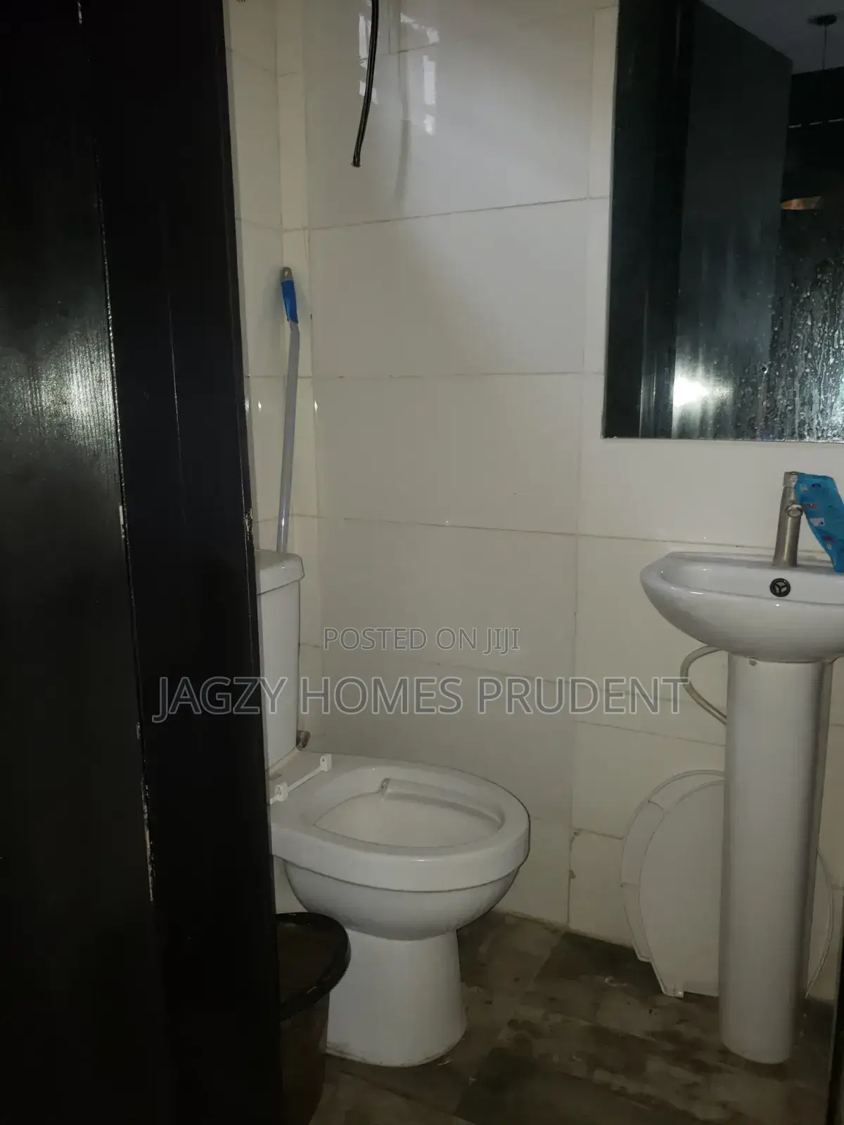 Shop for Rent in Lekki Phase 1