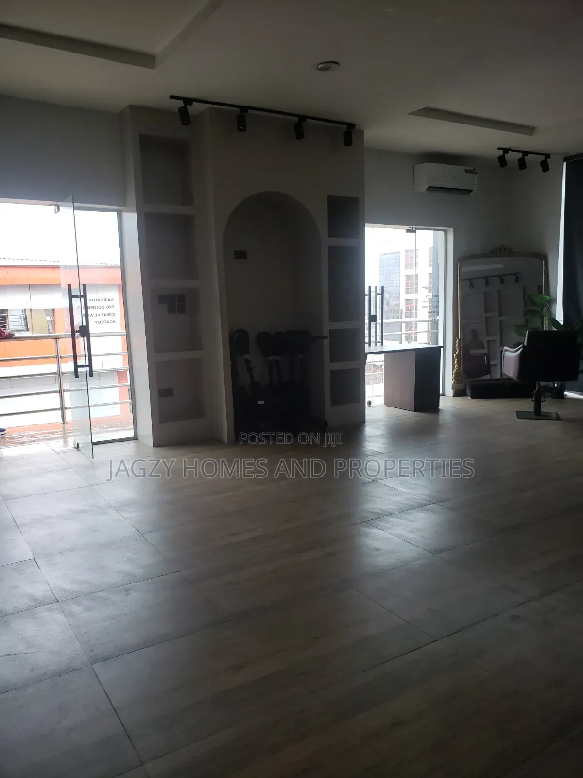 Shop for Rent in Lekki Phase 1