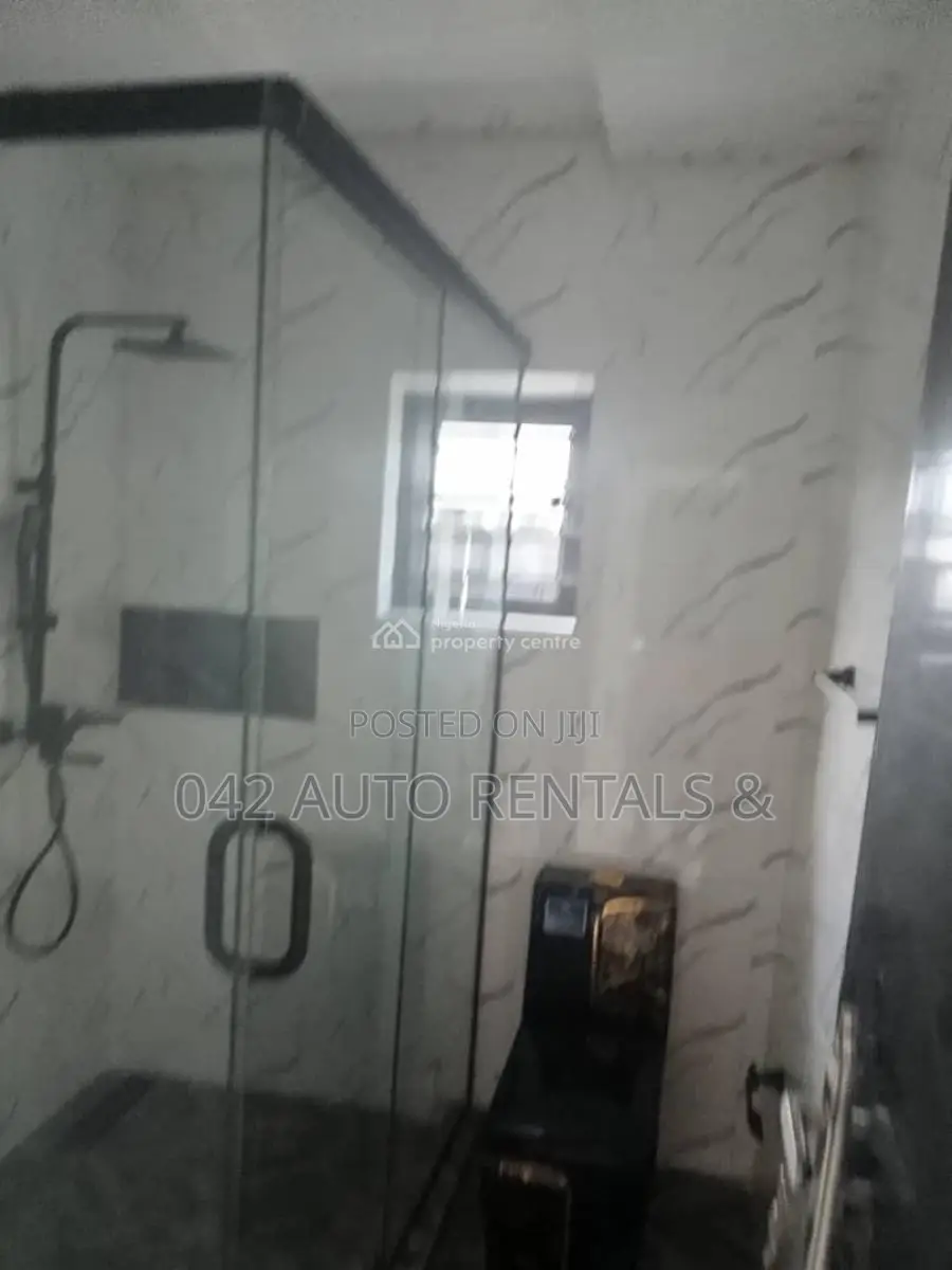 5bdrm Duplex in New Haven Extension, Enugu for sale in Enugu