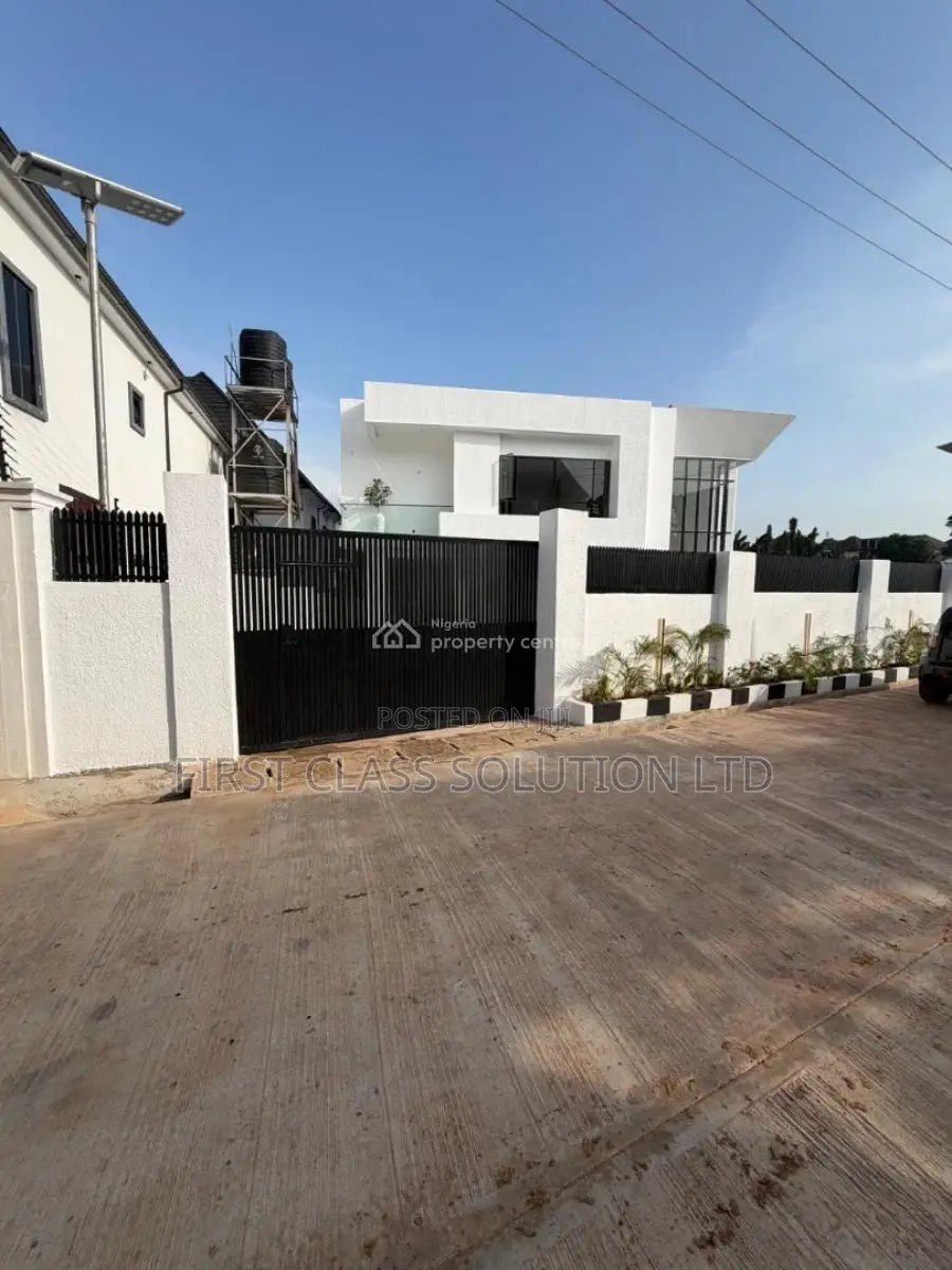 5bdrm Duplex in Gra, Enugu for sale in Enugu