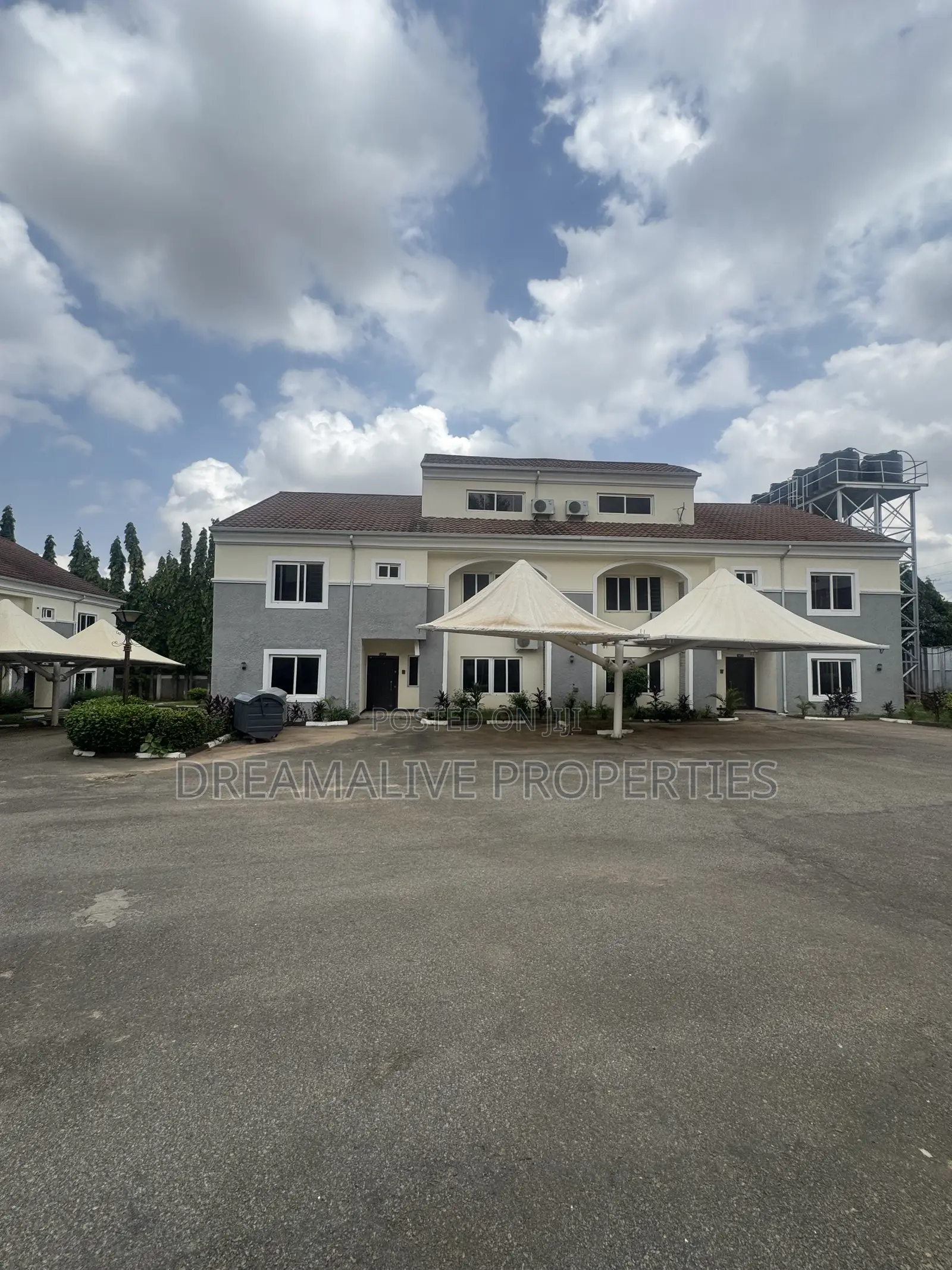 5bdrm Duplex in Life Camp for rent in Life Camp