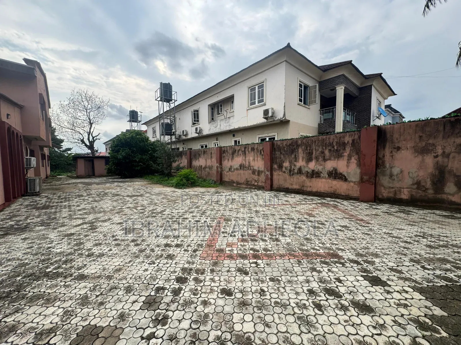 Land Measuring 390sqm in a Lovely Location Within the Estate in GRA Phase 1