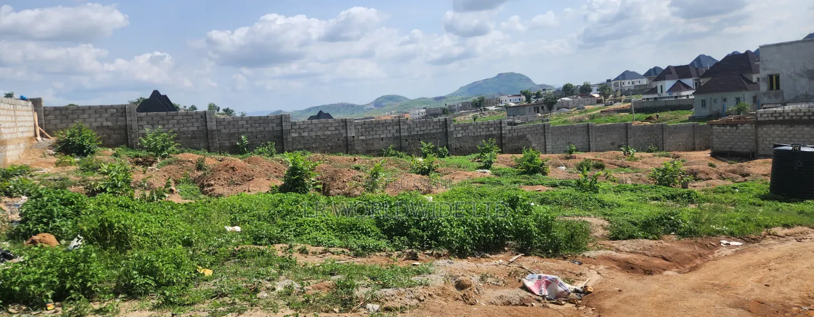 250sqm Terrace Plots for a 4bedroom Duplex in Sabon Lugbe