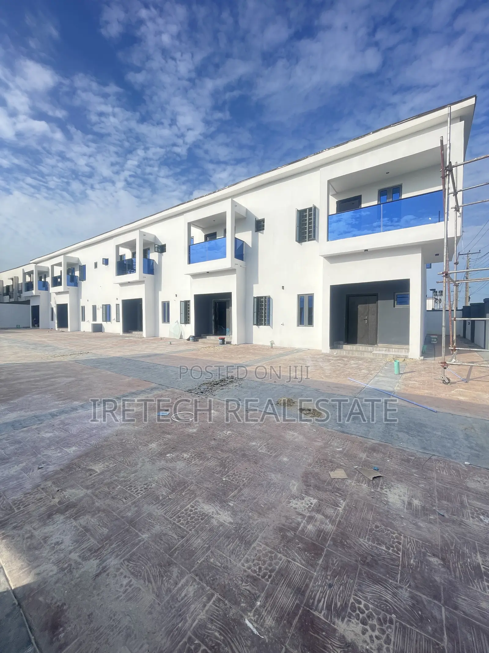 4bdrm Townhouse/Terrace in Ajah By Abraham, Off Lekki-Epe Expressway in Off Lekki-Epe Expressway