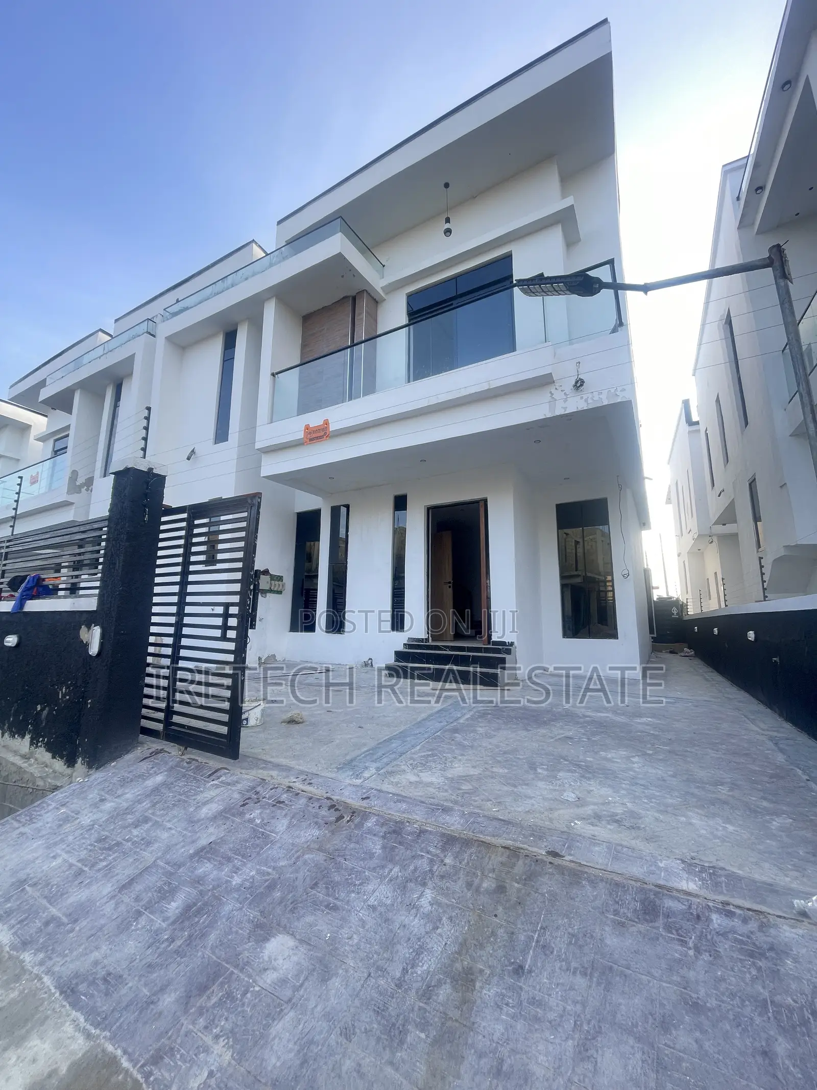 4bdrm Duplex in Ajah By Abraham, Off Lekki-Epe Expressway for sale in Off Lekki-Epe Expressway