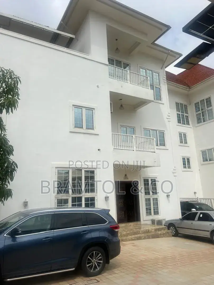 Furnished 5bdrm Duplex in Kado for rent in Kado