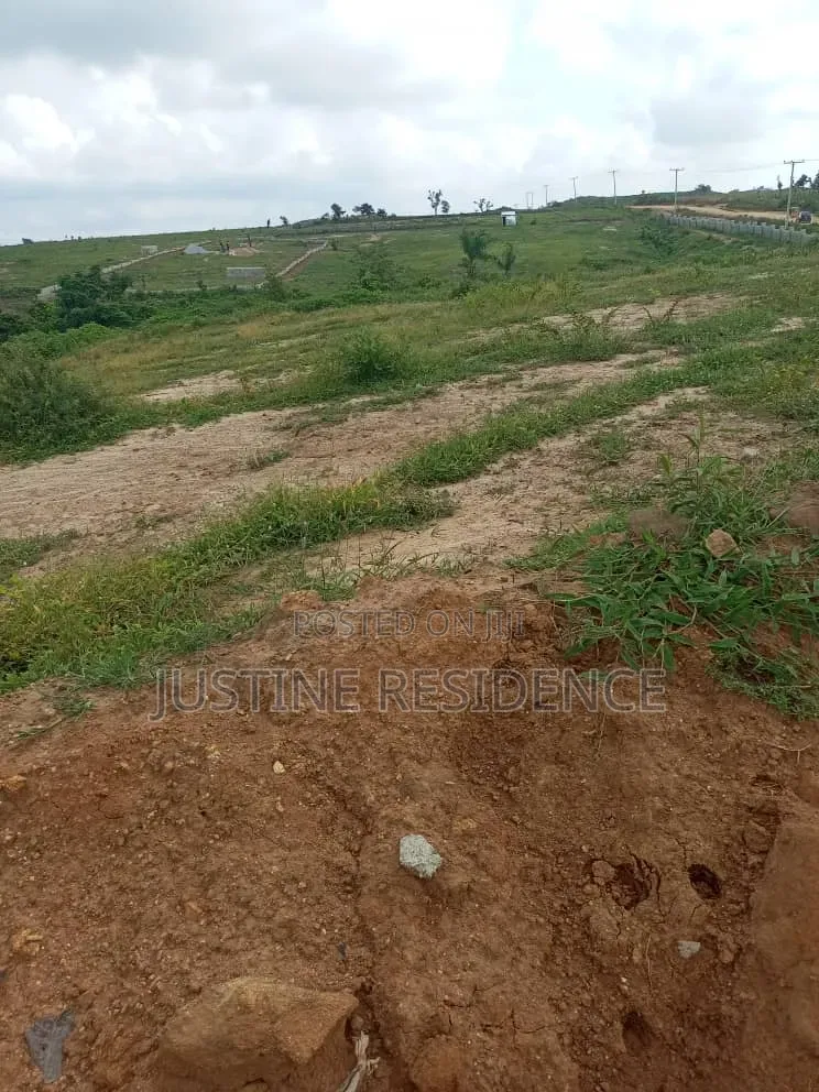 Land in Kuje in Kuje