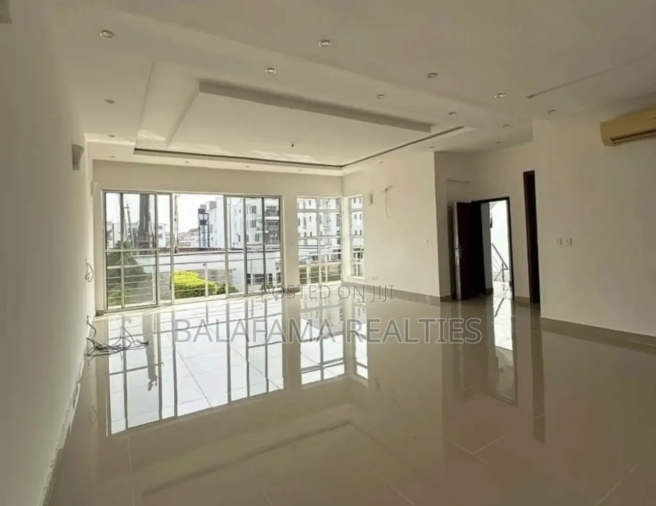 3bdrm Apartment in Banana Island for sale in Banana Island