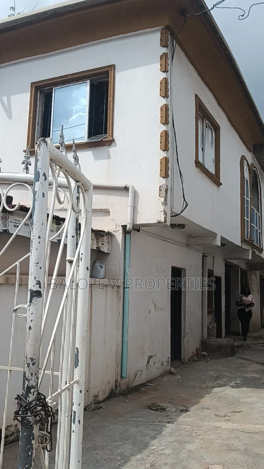 Furnished 6bdrm Block of Flats in Balofem Properties &, Abeokuta South in Abeokuta South