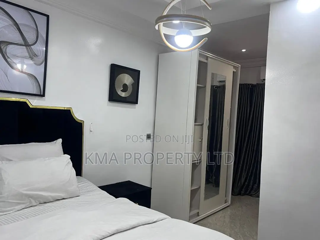 Fully Furnished 1 Bedroom Apartment With Beach View and Swimming Pool in Ikate-Elegushi
