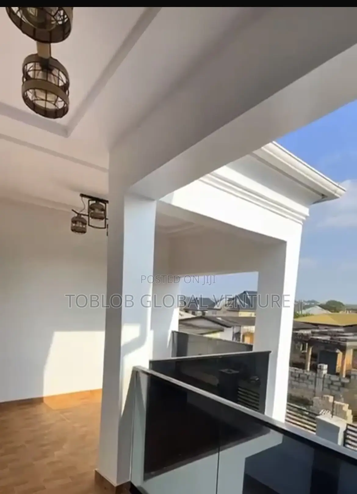 4bdrm Duplex in Jericho for sale in Jericho