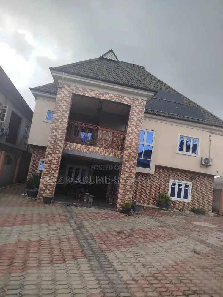 4bdrm Duplex in Elelenwo Port for sale in Elelenwo