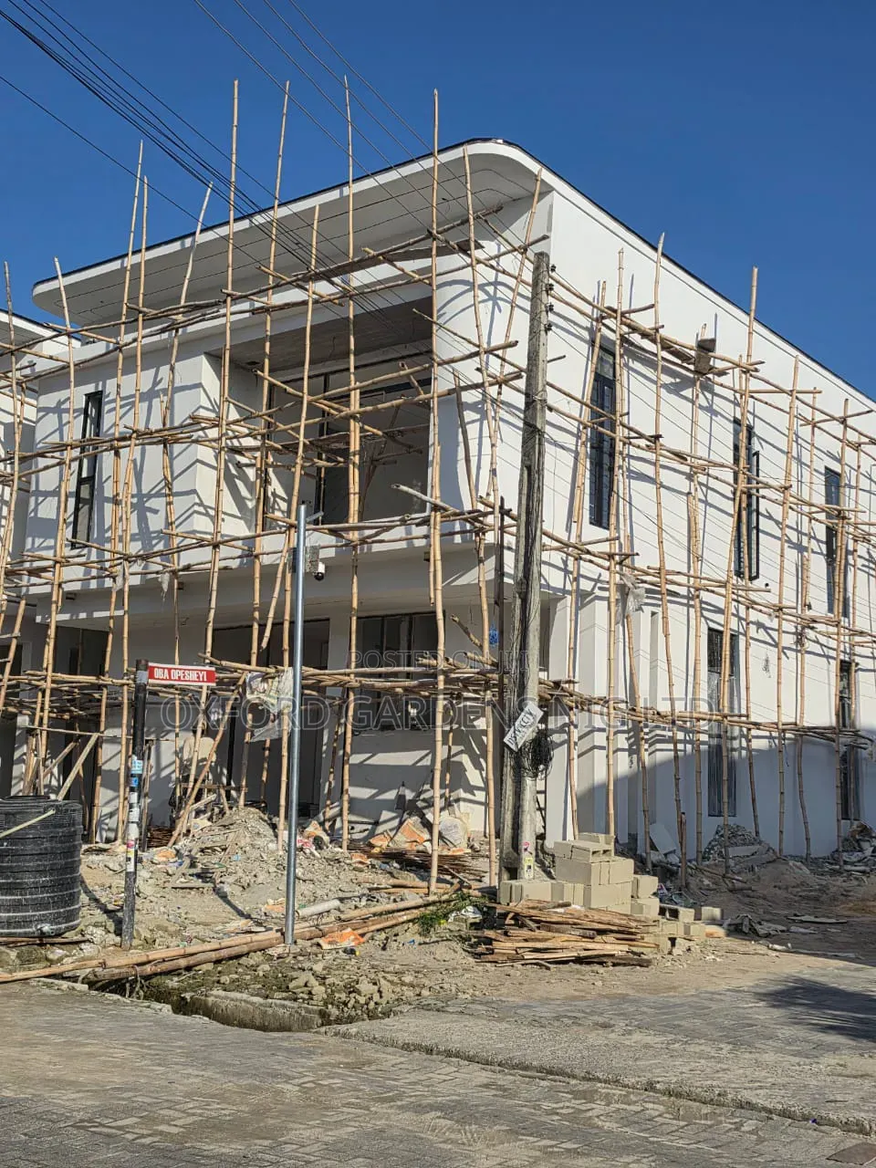 4bdrm Duplex in Royal Pine Estate, Chevron for sale in Chevron