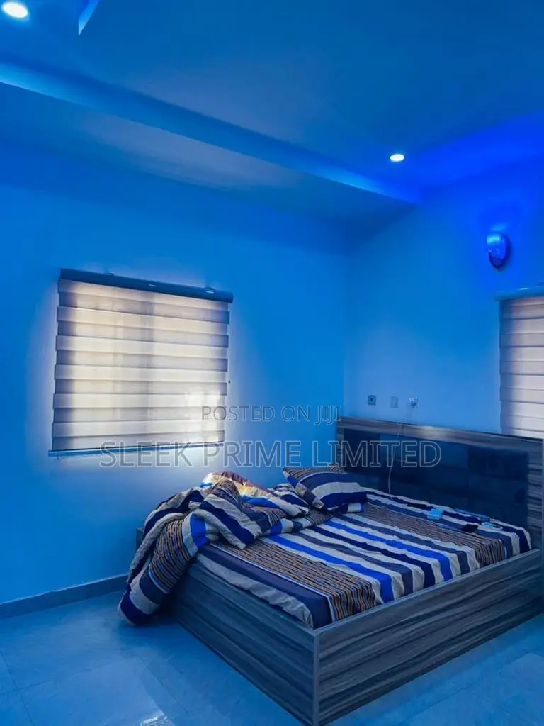 Furnished 4bdrm Duplex in Lugbe District for sale in Lugbe District