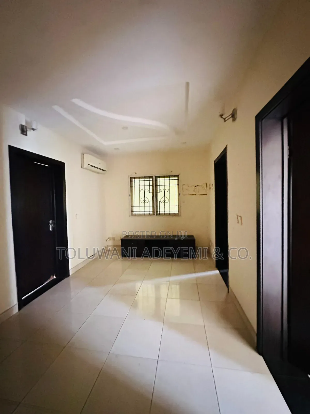 3bdrm Townhouse / Terrace for rent in Off Lekki-Epe Expressway