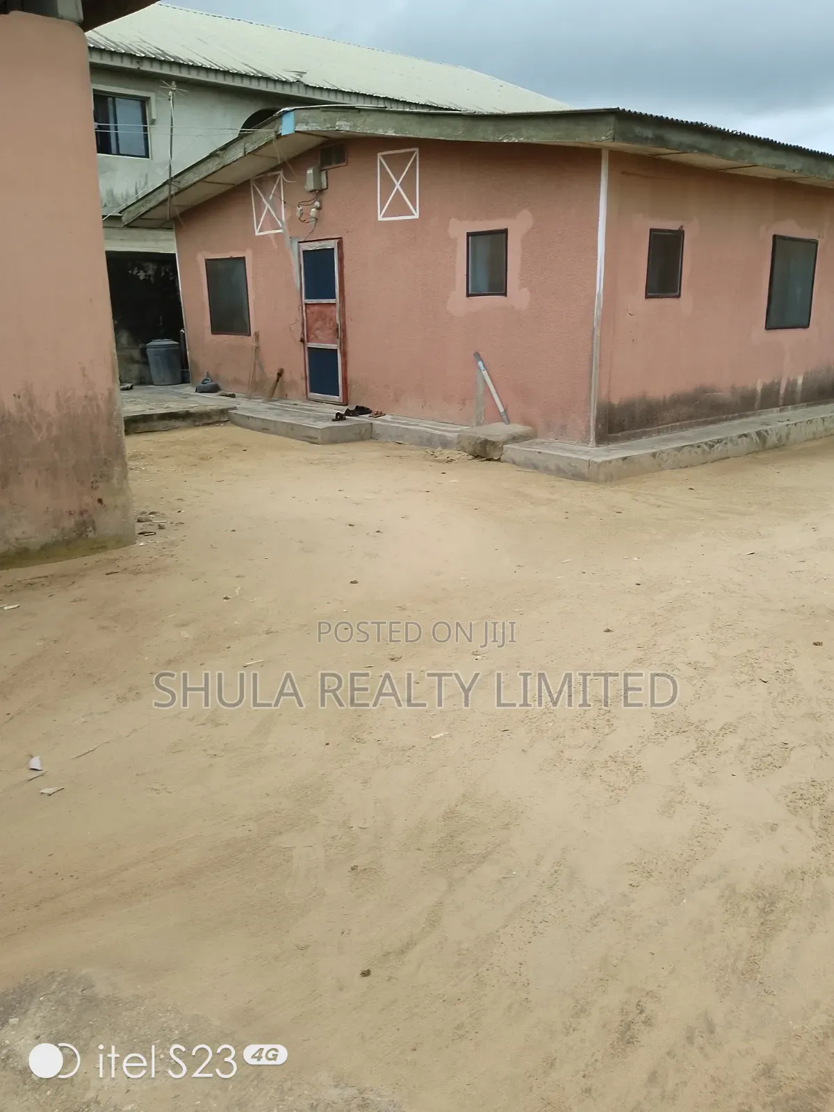 Furnished 10bdrm House in Ajangbadi for sale in Ajangbadi