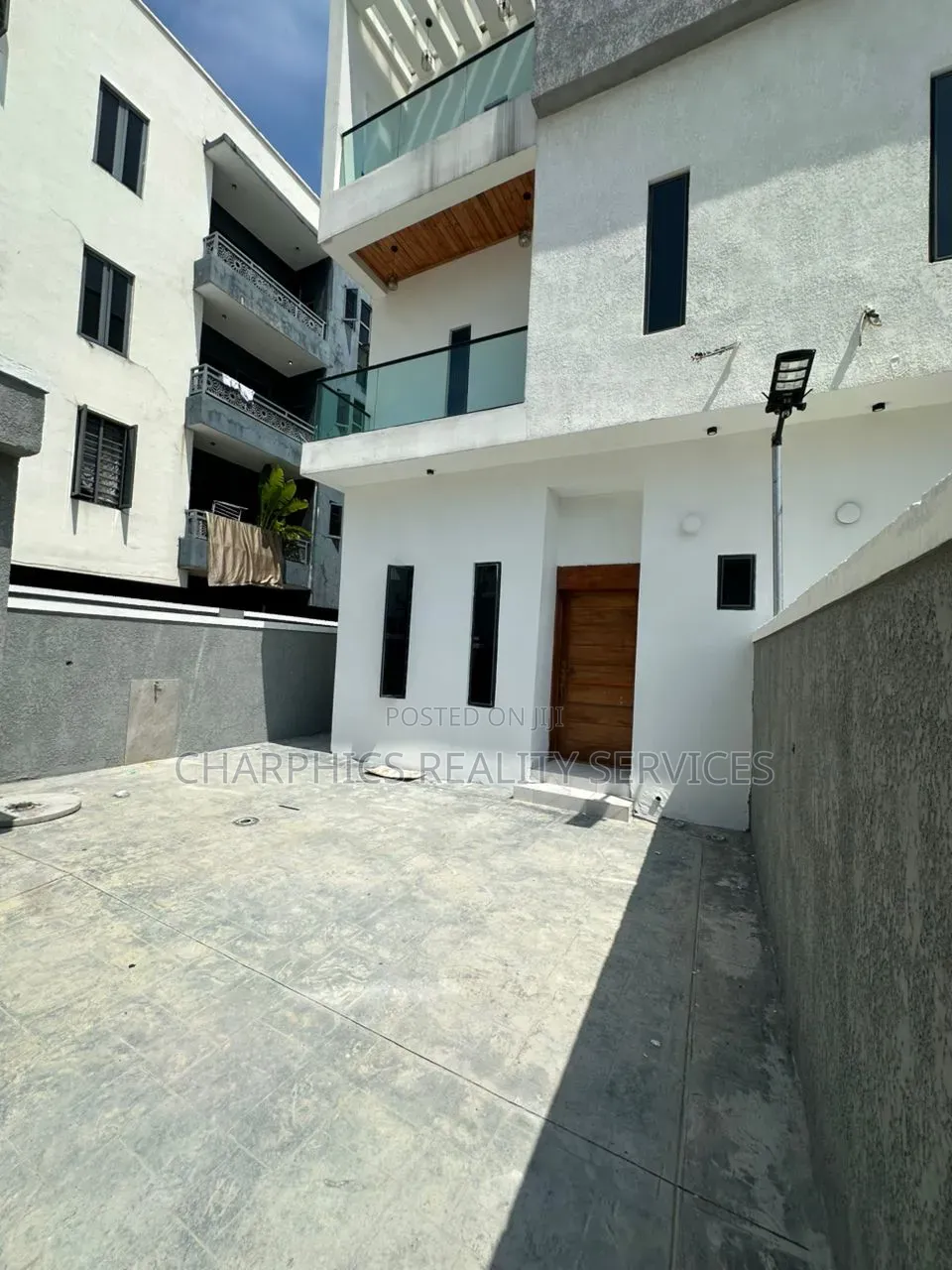 4bdrm Duplex in Ologolo for rent in Ologolo