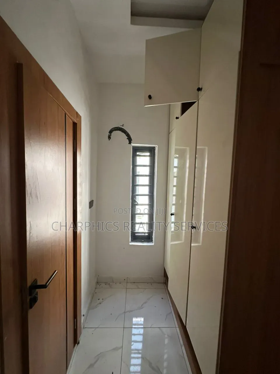 4bdrm Duplex in Ologolo for rent in Ologolo
