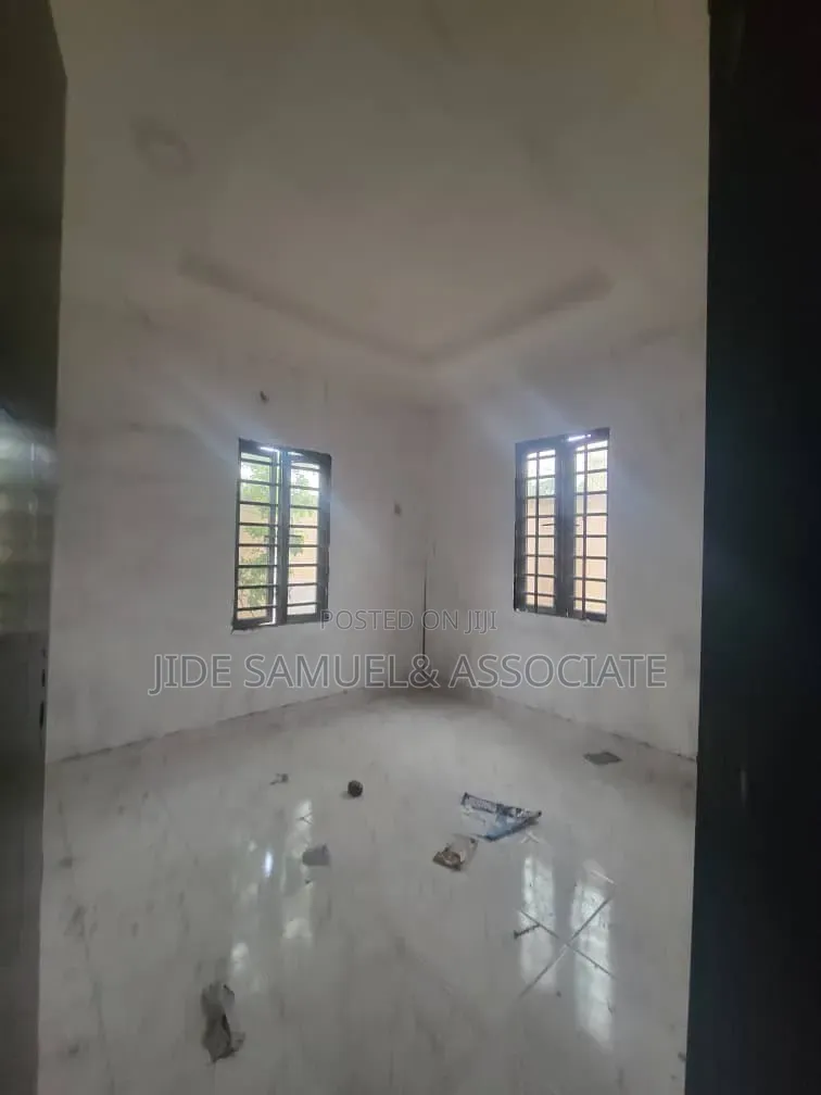 3bdrm Bungalow in Ayobo for rent in Ayobo