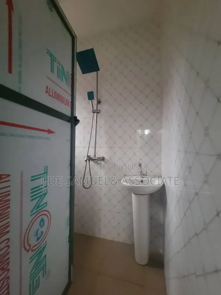 3bdrm Bungalow in Ayobo for rent in Ayobo