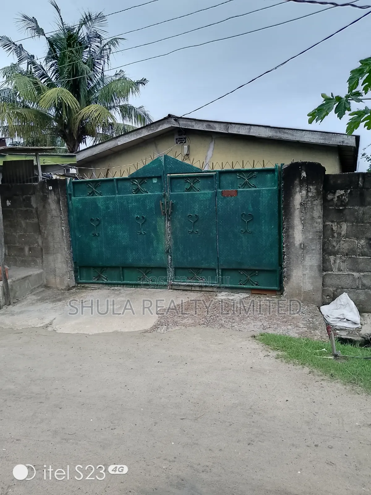 Furnished 3bdrm House in Ajangbadi for sale in Ajangbadi