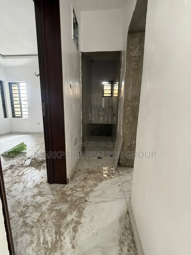 2bdrm Apartment in Magodo Gra Phase 2 for sale in GRA Phase 2 Shangisha