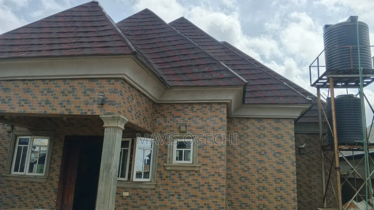 Furnished 2bdrm Bungalow in Lape Estate Road, Karu for rent in Karu