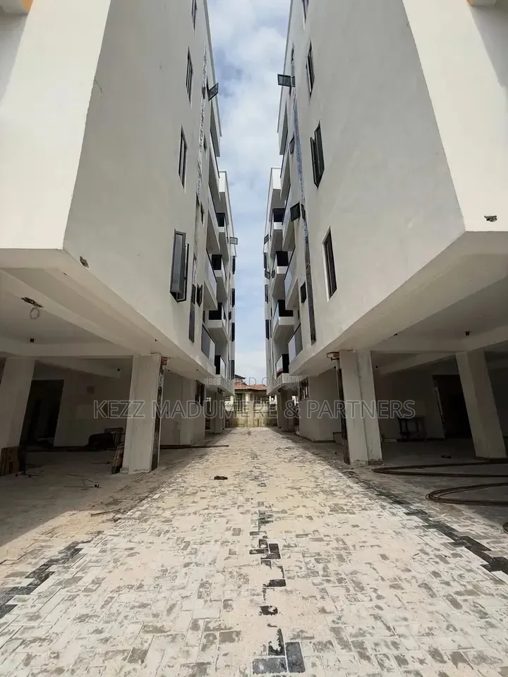 2bdrm Apartment in New Gra Port for sale in GRA Phase 3 / Port-Harcourt