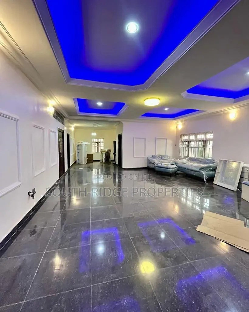 5bdrm Duplex in Galadimawa for sale in Galadimawa