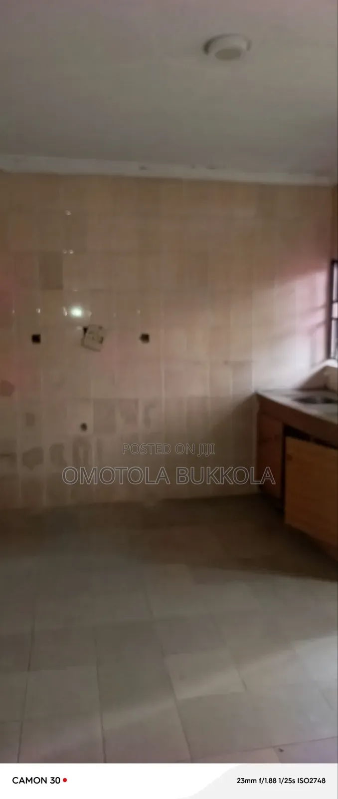 1bdrm Shared Apartment in Adoo Road for rent in Ado / Ajah