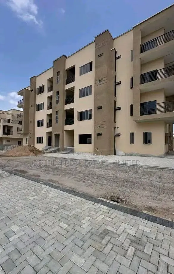 3bdrm Apartment in Apo Resettlement for sale in Apo Resettlement