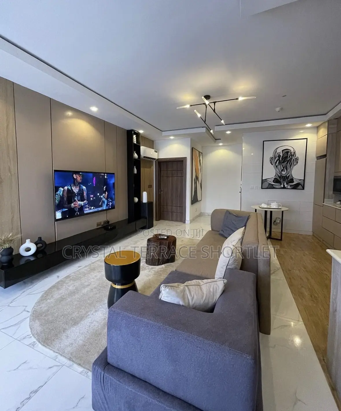 Beautiful One Bedroom Apartment Shortlet in Lekki Phase 1