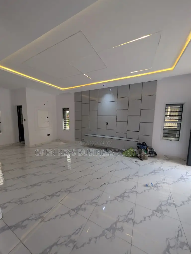 Furnished 3bdrm Bungalow in Owu Crown, Iwo Road for sale in Iwo Road