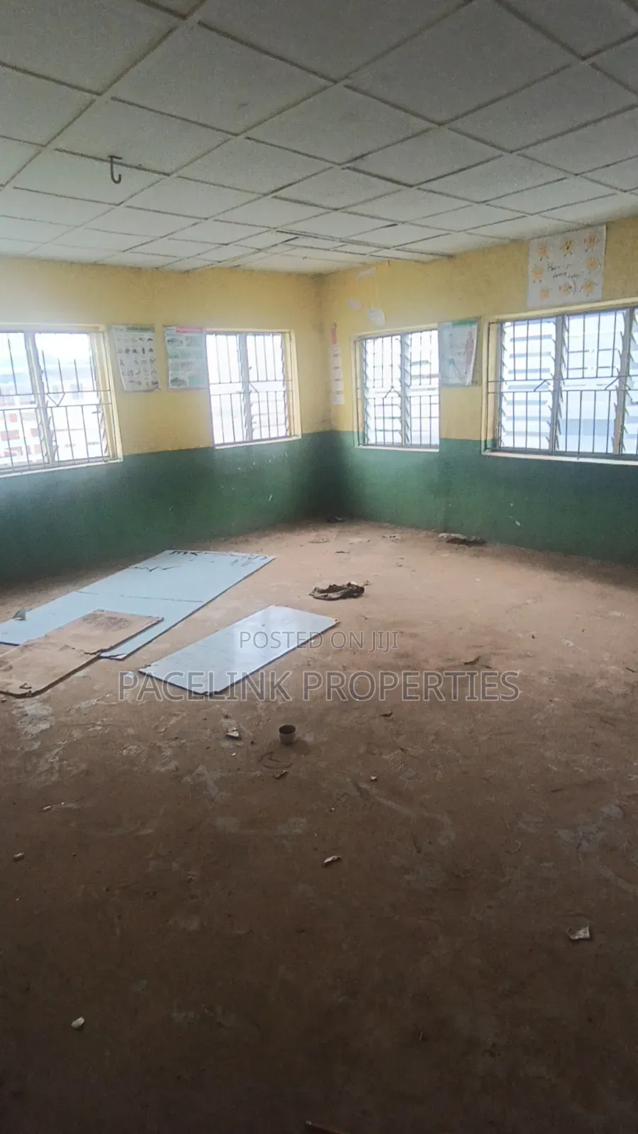 12bdrm Block of Flats in Ayobo for sale in Ayobo