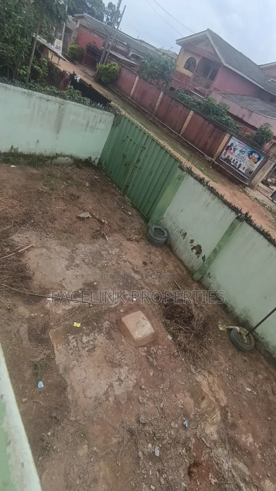 12bdrm Block of Flats in Ayobo for sale in Ayobo